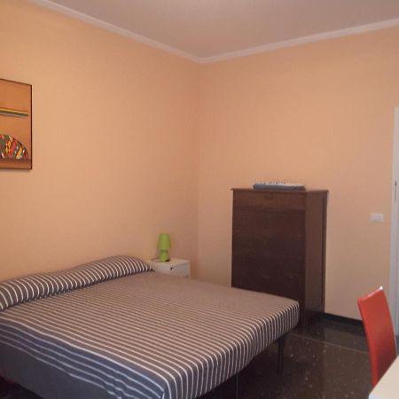 Dolce Notte, Near San Martino Hospital Bed and Breakfast Genua Buitenkant foto